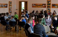 В воскресной школе Покровского собора организовали интеллектуальное соревнование "Благовест"