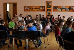 В воскресной школе Покровского собора организовали интеллектуальное соревнование "Благовест"