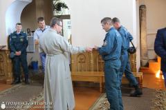 Сотрудники Зельвенского отдела чрезвычайных ситуаций посетили храм Святой Троицы