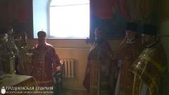 Архиепископ Артемий совершил литургию и освящение креста и купола Александро-Невской церкви д. Вертелишки