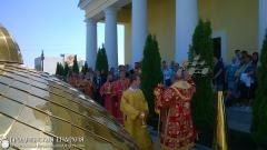 Архиепископ Артемий совершил литургию и освящение креста и купола Александро-Невской церкви д. Вертелишки