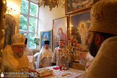 Архиепископ Артемий совершил литургию в храме Святителя Николая города Волковыска