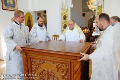 Архиепископ Артемий освятил престол и совершил литургию в храме Собора Белорусских Святых деревни Верейки