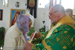 В день Святой Троицы архиепископ Артемий совершил литургию в храме деревни Подороск