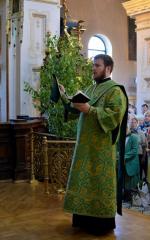 В день Святой Троицы в Покровском соборе состоялись праздничные богослужения