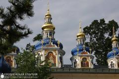 Паломники Зельвенского прихода посетили Псково-Печерский монастырь