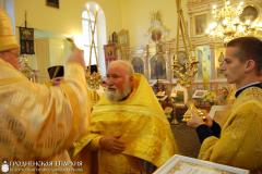 Архиепископ Артемий посетил приход Святой Троицы поселка Порозово