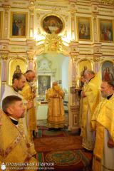 Архиепископ Артемий посетил приход Святой Троицы поселка Порозово