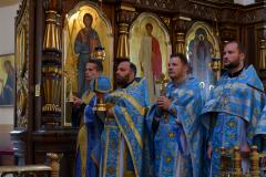 Архиепископ Артемий совершил в Покровском соборе литургию и диаконскую хиротонию