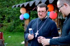 [Обновлено]: Священники Покровского собора побеседовали с участниками слёта Гродненской епархии