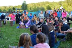 [Обновлено]: Священники Покровского собора побеседовали с участниками слёта Гродненской епархии