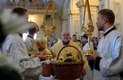 В день Преображения Господня архиепископ Артемий совершил Литургию в Покровском соборе