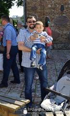 Благотворительная ярмарка в поддержку Захара Лукьянчикова