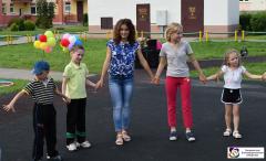 Гродненское благотворительное общество организовало праздник для детей-сирот Понемуньского детского дома