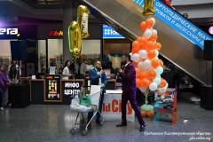 Директор Гродненского благотворительного общества поздравила с днем рождения торговый центр «OldCity»