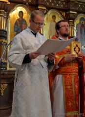 Владыка Артемий  совершил литургию и диаконскую хиротонию в Покровском соборе 