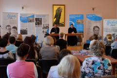 В Покровском соборе провели собрание для поступающих на катехизаторские курсы