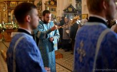 В канун праздника Покрова Пресвятой Богородицы архиепископ Артемий совершил всенощное бдение в кафедральном соборе Гродно