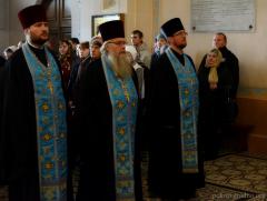 В канун праздника Покрова Пресвятой Богородицы архиепископ Артемий совершил всенощное бдение в кафедральном соборе Гродно