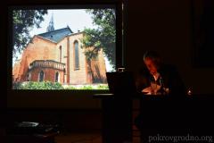 В Клубе православного общения профессор и автор храмовых проектов Ежи Устинович открыл выставку "Храмы: у пошуках будучыні традыцыі"