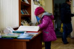 Прихожанам Покровского собора представили новинки библиотеки