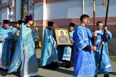 Архіепіскап Арцемій здзейсніў на Пакроў літургію ў гродзенскім саборы і адкрыў "ПАКРОЎСКАЕ СВЯТА"