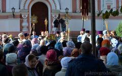 Архіепіскап Арцемій здзейсніў на Пакроў літургію ў гродзенскім саборы і адкрыў "ПАКРОЎСКАЕ СВЯТА"