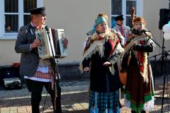 Архіепіскап Арцемій здзейсніў на Пакроў літургію ў гродзенскім саборы і адкрыў "ПАКРОЎСКАЕ СВЯТА"
