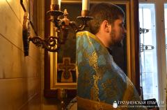 Архиепископ Артемий совершил литургию в храме в честь Казанской иконы Божией Матери деревни Поречье