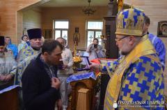 Архиепископ Артемий совершил литургию в храме в честь Казанской иконы Божией Матери деревни Поречье