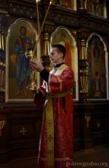 Архиепископ Артемий совершил в Покровском соборе Божественную литургию и иерейскую хиротонию