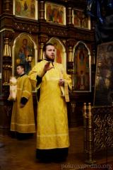 Архиепископ Артемий совершил в Покровском соборе литургию и диаконскую хиротонию