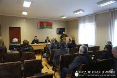 Священник принял участие во встрече в Зельвенском РОВД