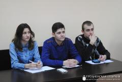 Священник принял участие в дебатах, посвященных теме электронных сигарет