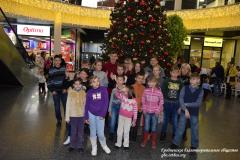 Дети-сироты из Понемуньского детского дома посетили уникальную интерактивную выставку «Очевидное и невероятное: оптические эффекты» 