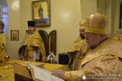 Архиепископ Артемий совершил литургию в храме Архистратига Божия Михаила города Щучин