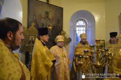 Архиепископ Артемий совершил литургию в храме Архистратига Божия Михаила города Щучин