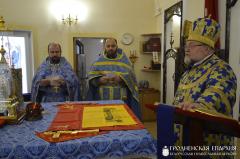 Архиепископ Артемий совершил литургию в малой церкви в честь Введения во храм Пресвятой Богородицы города Волковыска