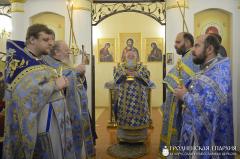 Архиепископ Артемий совершил литургию в малой церкви в честь Введения во храм Пресвятой Богородицы города Волковыска