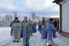Архиепископ Артемий совершил литургию в малой церкви в честь Введения во храм Пресвятой Богородицы города Волковыска