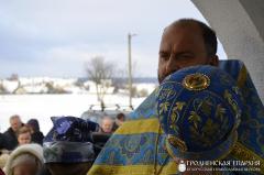 Архиепископ Артемий совершил литургию в малой церкви в честь Введения во храм Пресвятой Богородицы города Волковыска