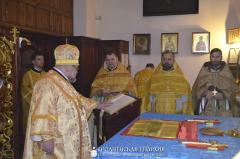 В день памяти благоверного князя Александра Невского архиепископ Артемий совершил литургию в Свято-Владимирской церкви города Гродно