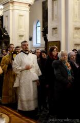 Архиепископ Артемий совершил в Покровском соборе Божественную литургию и иерейскую хиротонию