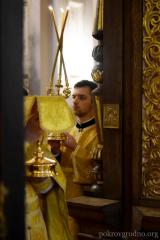 Архиепископ Артемий совершил в Покровском соборе Божественную литургию и иерейскую хиротонию