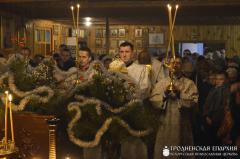 Архиепископ Артемий совершил литургию в часовне прихода Рождества Христова города Гродно