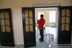 На приходе Святой Троицы поселка Зельва организовали сладкий стол в честь открытия нового здания воскресной школы