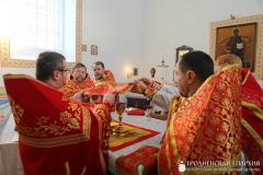 В храме деревни Острово состоялось соборное богослужение духовенства Зельвенского благочиния