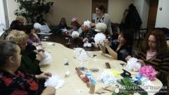 В Волковыске прошел мастер-класс по изготовлению поделок к празднику Рождества Христова