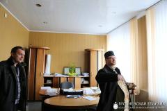 Священник встретился с сотрудниками Зельвенского унитарного предприятия «Мелиоративные системы»