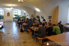 Братчики организовали паломничество для воспитанников Волковысского детского дома